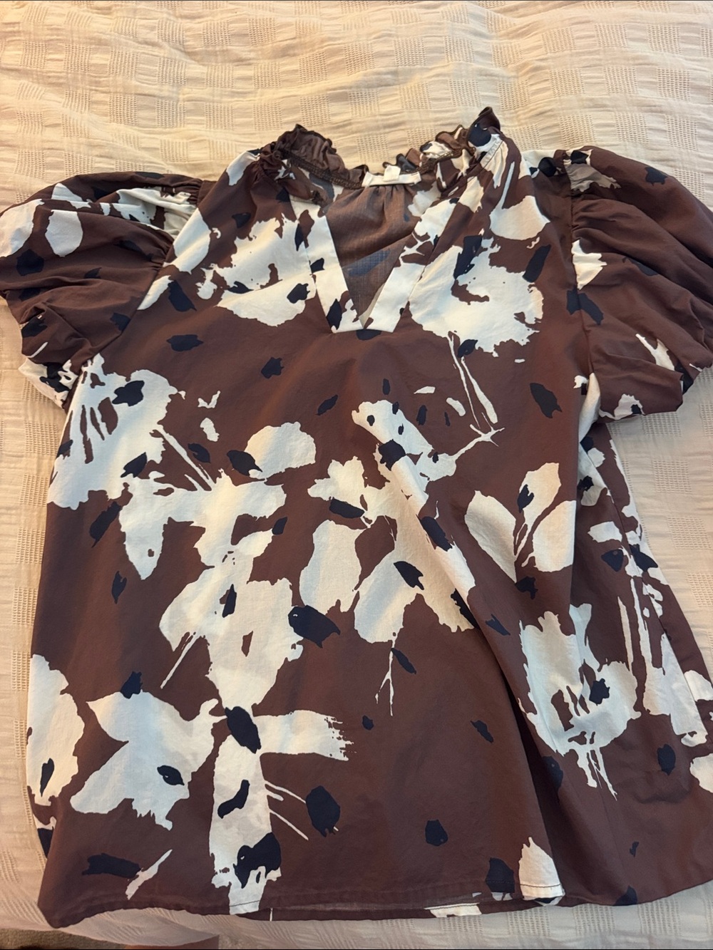 entro Brown & Cream Floral Puff Sleeve Blouse